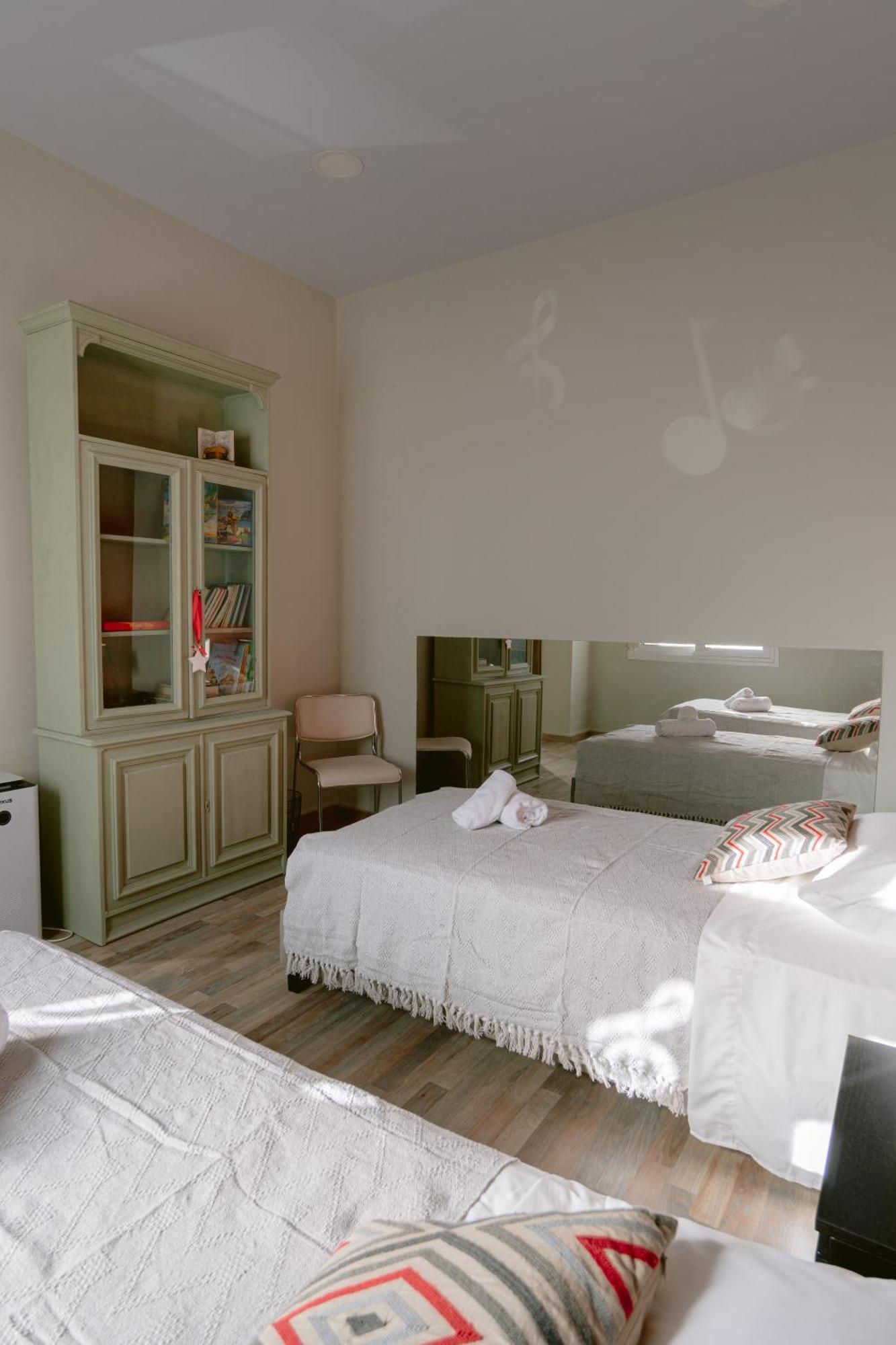 Armonia-Art House Apartment คอสทาวน์ ภายนอก รูปภาพ
